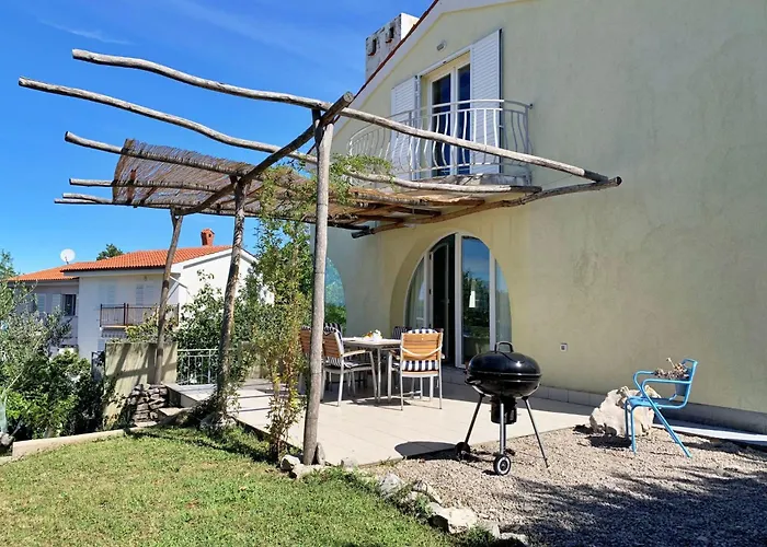 Savic M By Interhome * Silo (Krk)