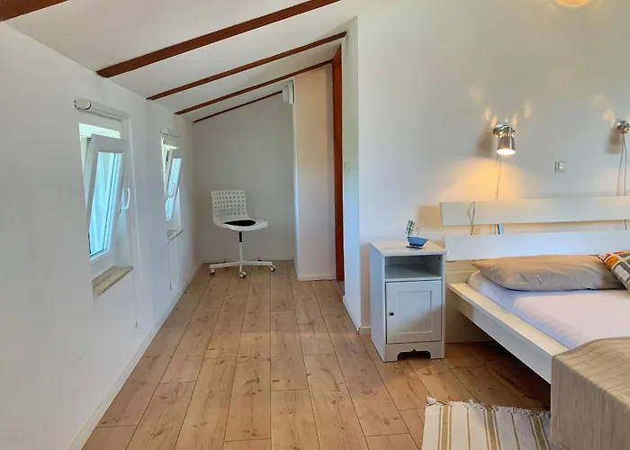Savic M By Interhome Silo (Krk)