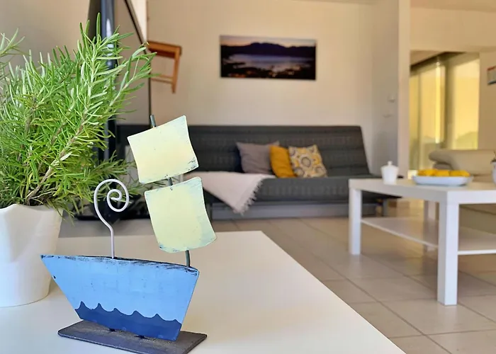 Savic M By Interhome Šilo